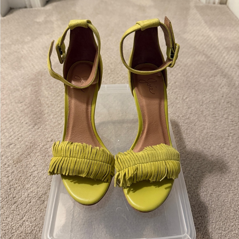 Joie Women's Yellow Green Fringe Sandals - Picture 1 of 2